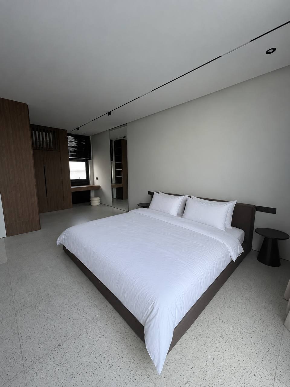 Aquamarine townhouse after renovation photo