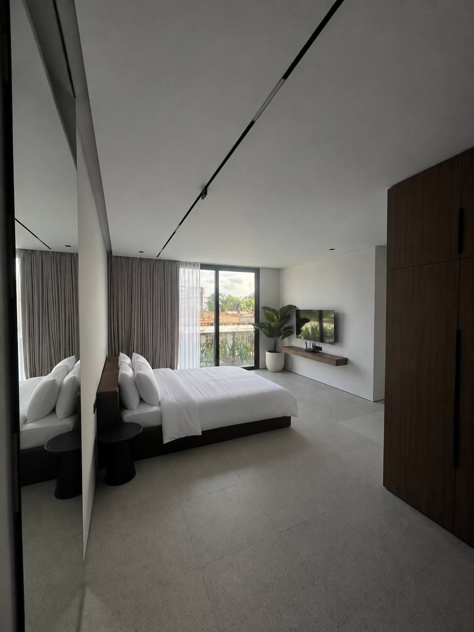 Aquamarine townhouse after renovation photo